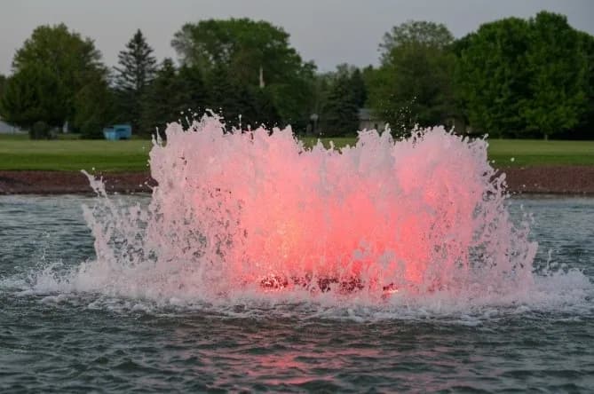 AquaMaster Volcano III surface aerator